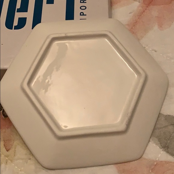 Pretty marble tray - Picture 3 of 4